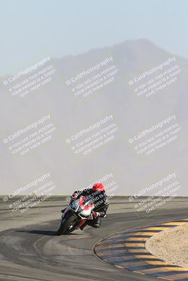 media/Jan-09-2025-Racers Edge (Thu) [[9e316ffd38]]/3-B Group/Session 4 (Turn 12 The Slide)/